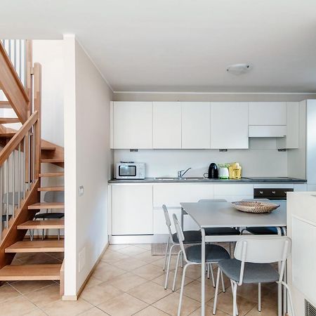 Ferienwohnung Sky Attic 72 - The House Of Travelers Como Exterior foto