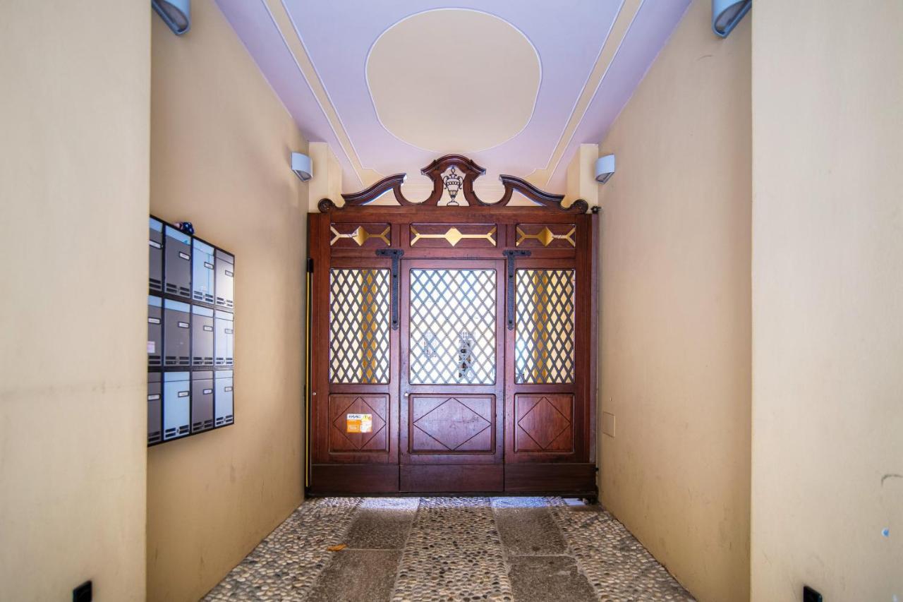 Ferienwohnung Sky Attic 72 - The House Of Travelers Como Exterior foto